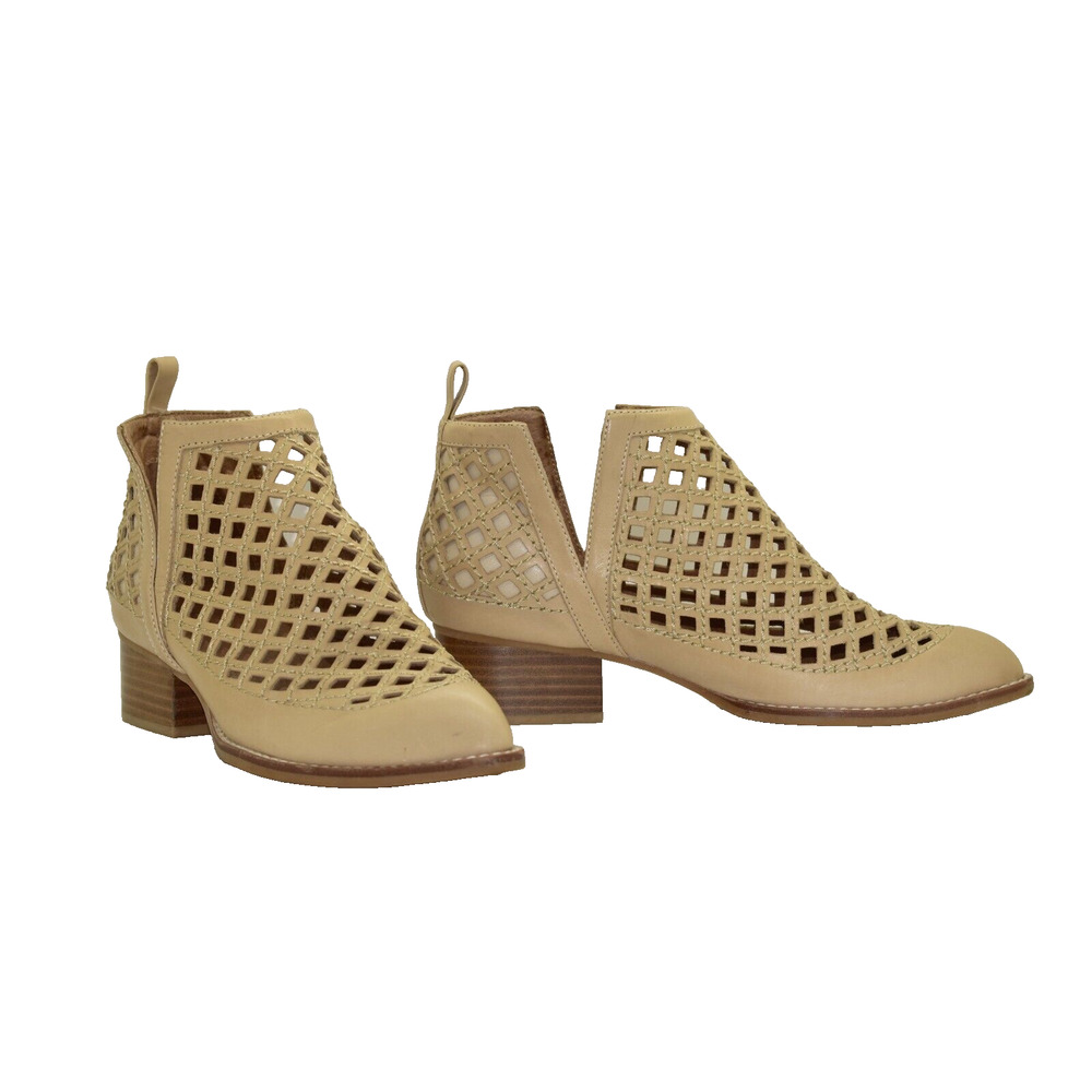 A8 Auth JEFFREY CAMPBELL Beige Leather Taggart Open Weave Ankle Bootie Size 6.5